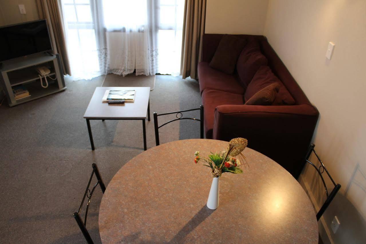 Devonwood Motel Роторуа Экстерьер фото